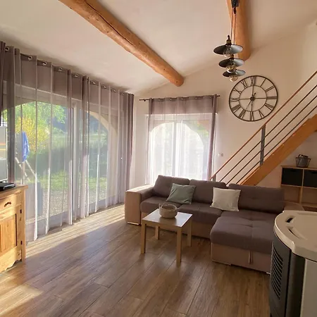 Villa Quinson * Quinson